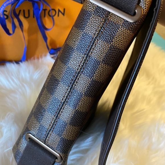 ‼️SOLD‼️ Louis Vuitton Brooklyn Pm - Picture 7 of 14